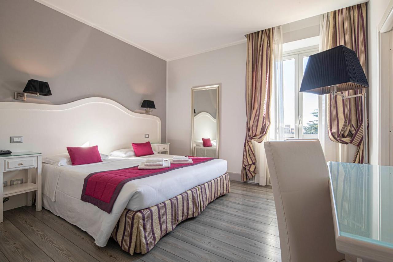 Residenza Castrense Bed & Breakfast Roma Dış mekan fotoğraf