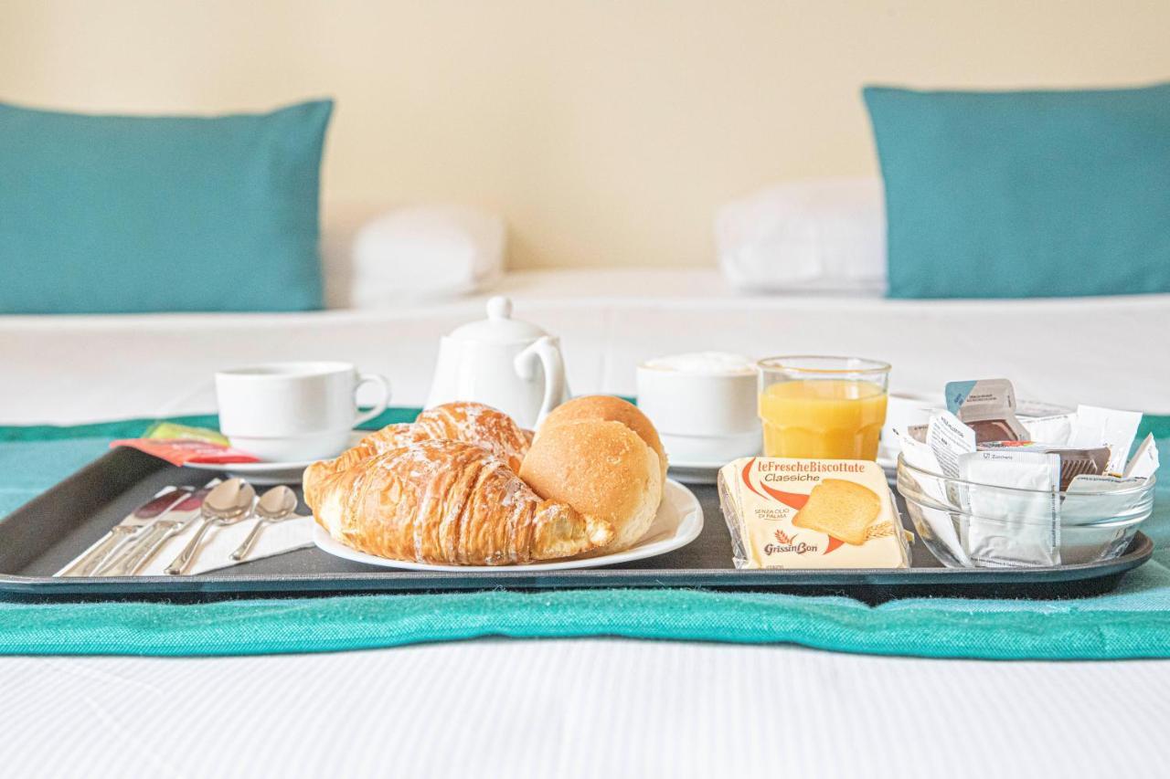 Residenza Castrense Bed & Breakfast Roma Dış mekan fotoğraf
