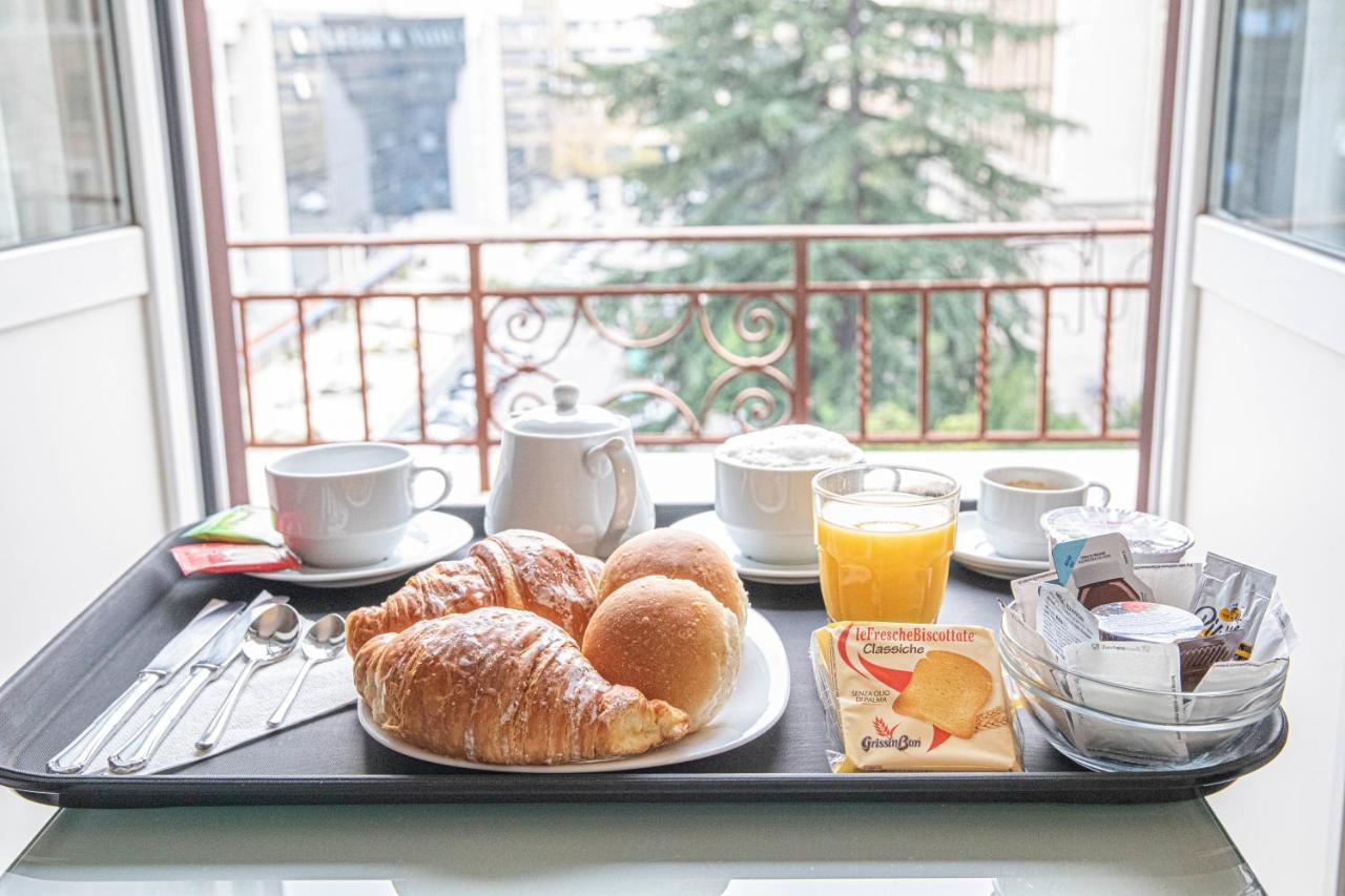 Residenza Castrense Bed & Breakfast Roma Dış mekan fotoğraf